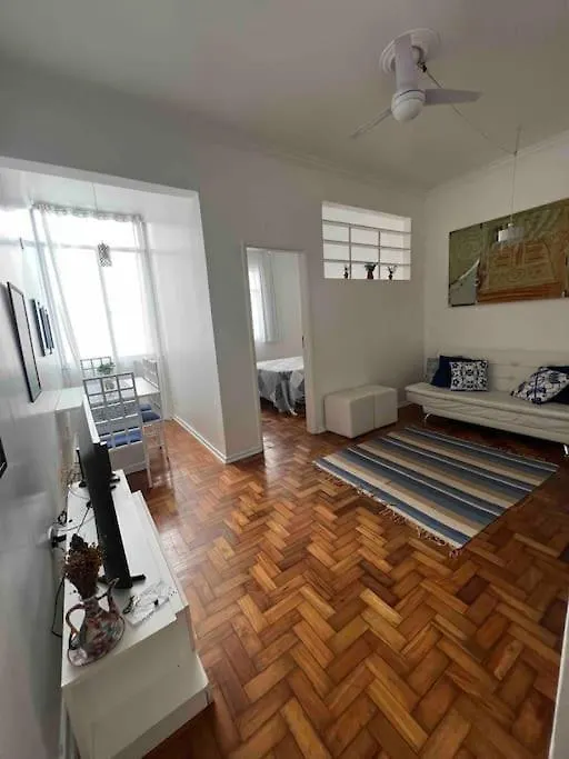 Loft em Copacabana a duas quadras da praia-1